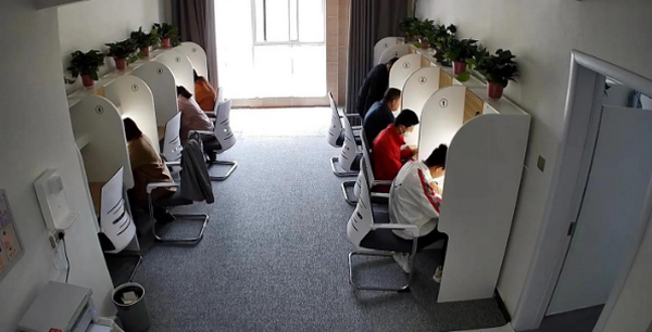 动漫与AI的奇妙融合，学能社构建高效创意学习环境
