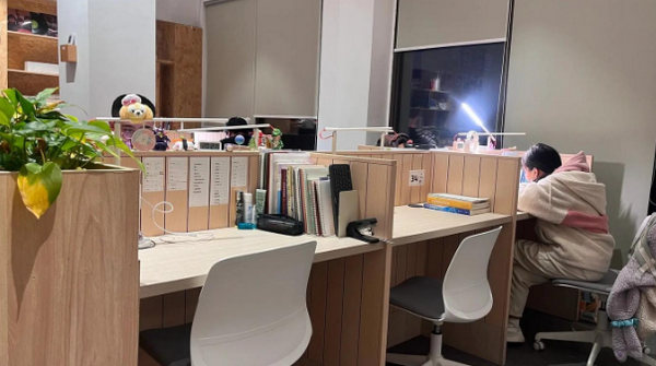 AI动漫学能社:动画艺术与技术的无缝对接(图1) AI动漫学能社:动画艺术与技术的无缝对接(图1)